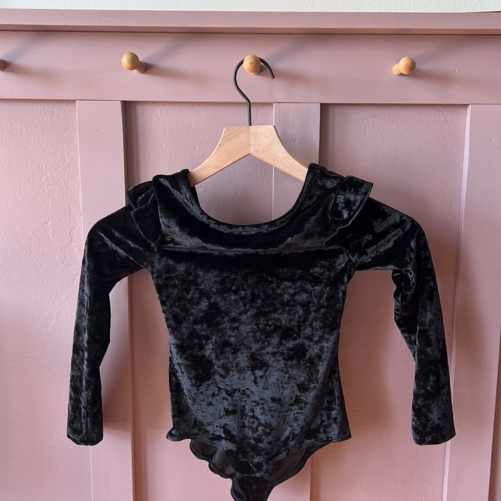 Art class velvet leotard
